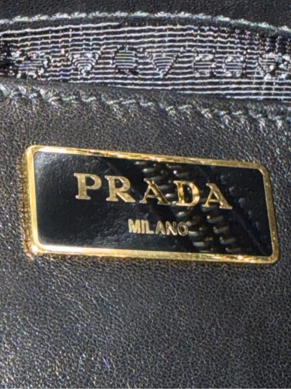 PRADA NYLON SHOULDER/CROSSBODY BAG - Picture 9 of 11